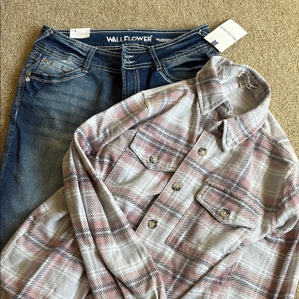 WallFlower Jeans and Plaid Shirt Set